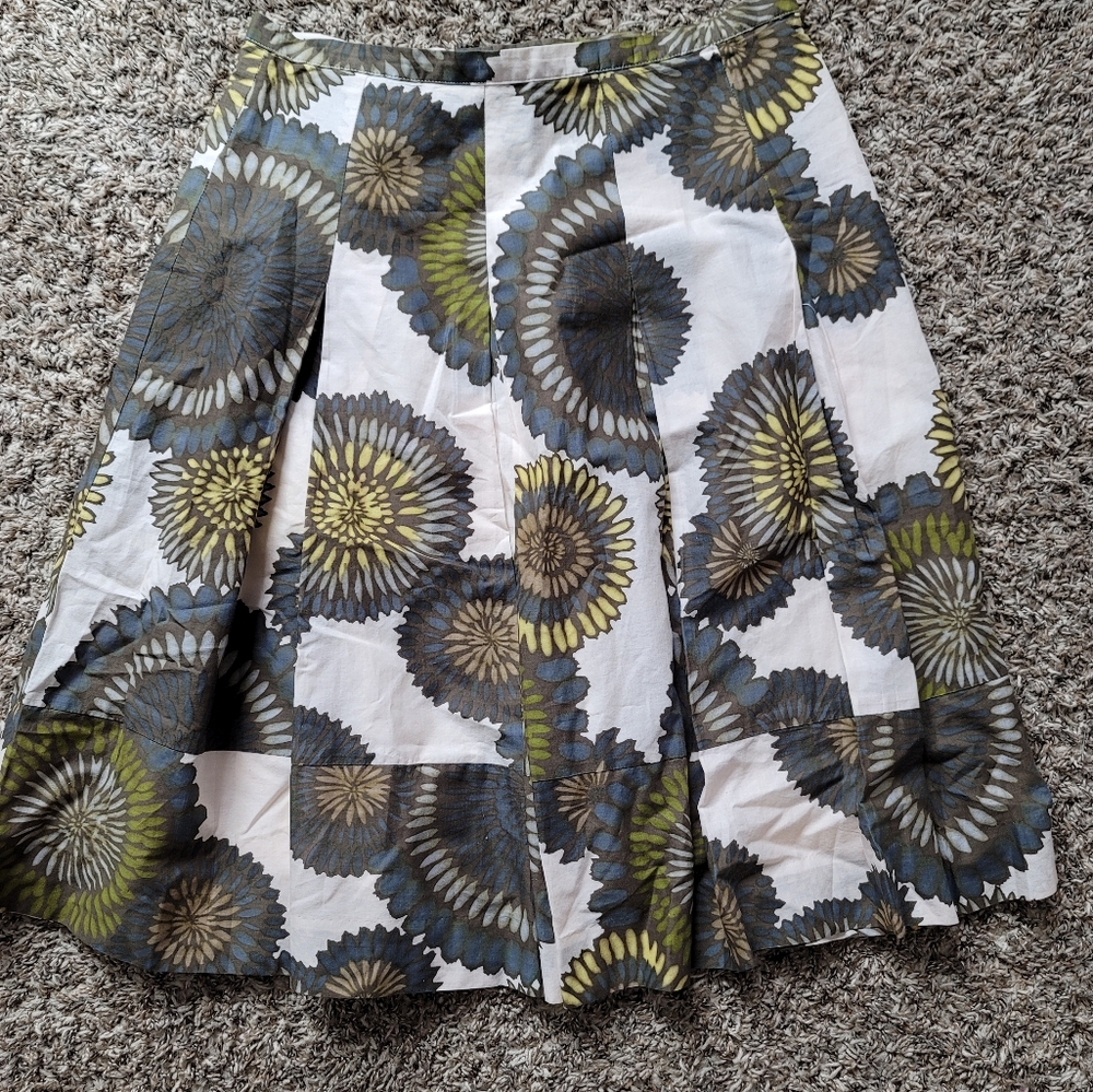 BCBG printed skirt